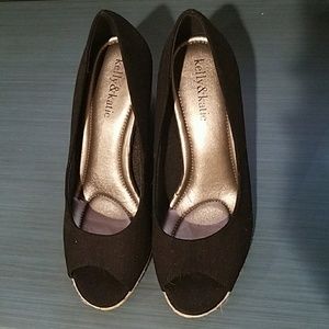 Kelly and Katie Black Wedges 7.5